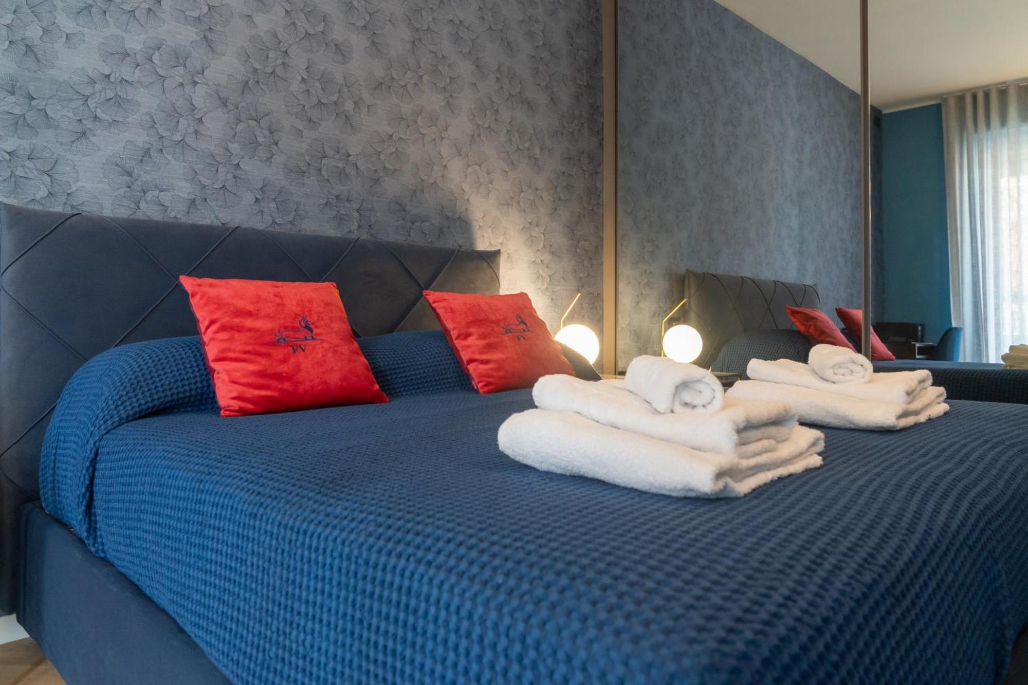 Suite Casa Degli Specchi, Appartamento Di Lusso In Galleria Buenos Aires Milano Exterior foto